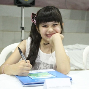 Estrela Literária Helena Costa Oliveira