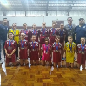 Feminino B