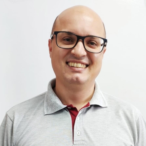 Diretor pastor Cleudimar Robeson Wulff