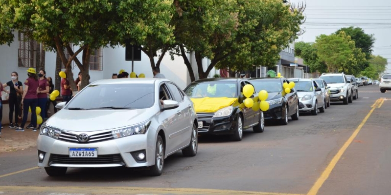 Registro do início da carreata. <br />
Fotos de Mario Cortez. 